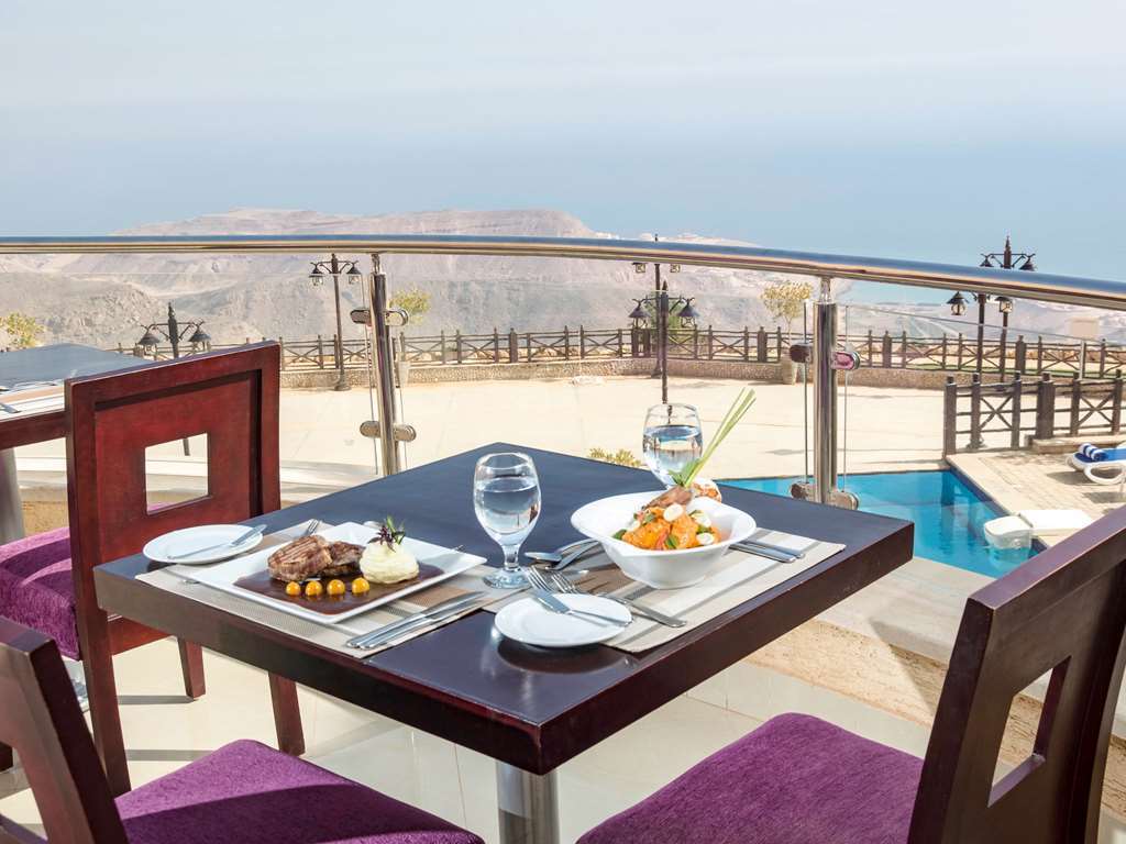 Porto El Jabal Hotel Ain Sukhna Restaurant photo