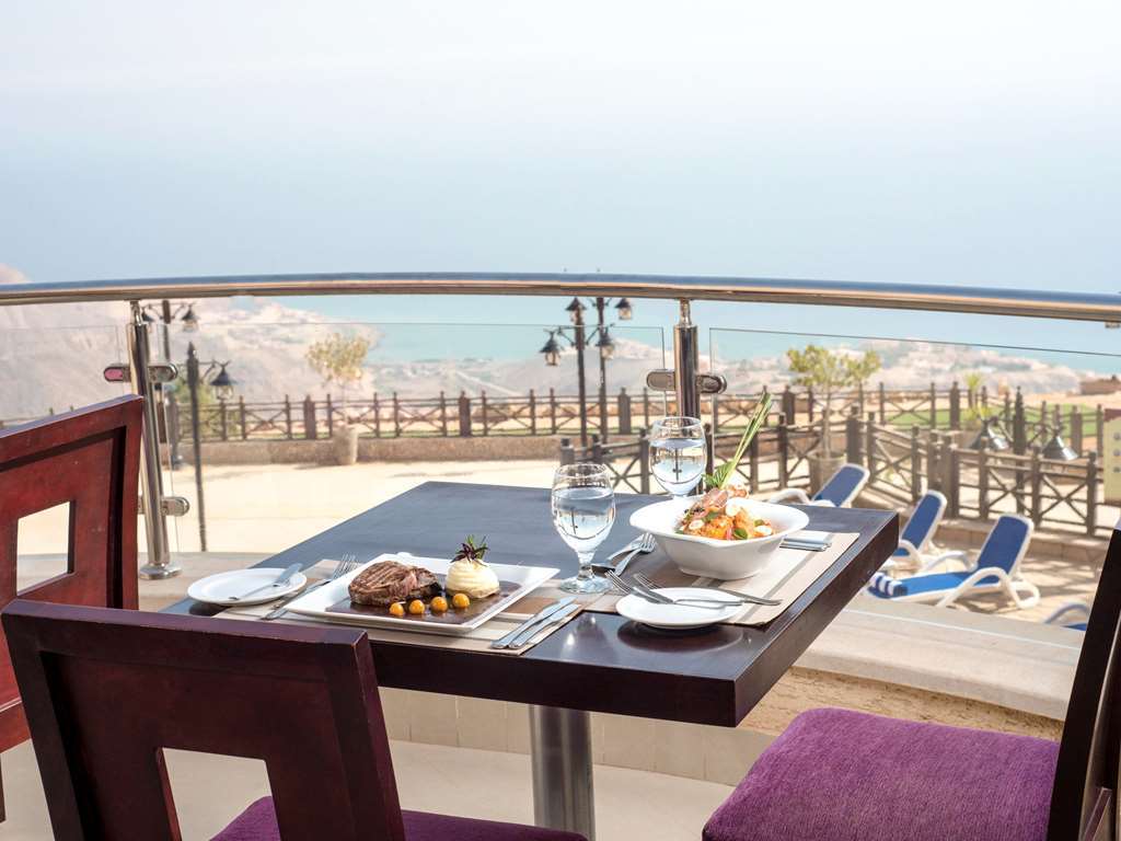 Porto El Jabal Hotel Ain Sukhna Restaurant photo